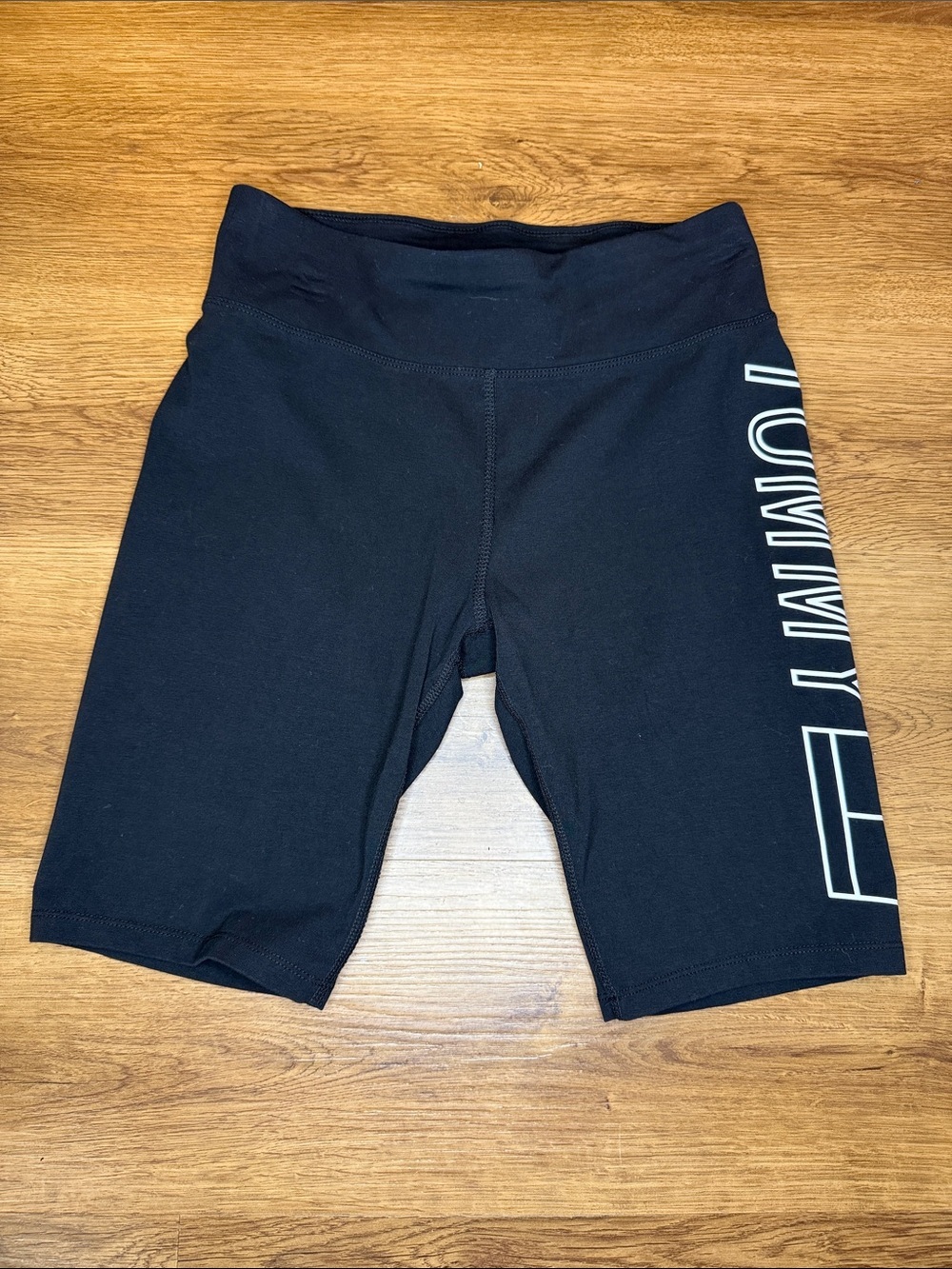 Tommy Hilfiger Sport Bike Shorts Athletic Athleisure Black Women’s M